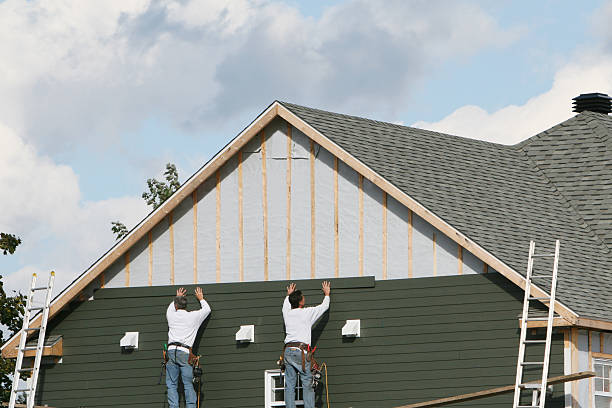 Professional Emergency Siding Repair technician working in Gold Hill, NC
